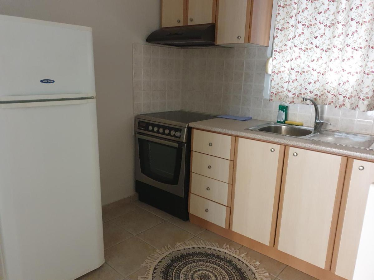 Comfortable Apartment In The Center Of Volos Very Close To The Port Exterior photo